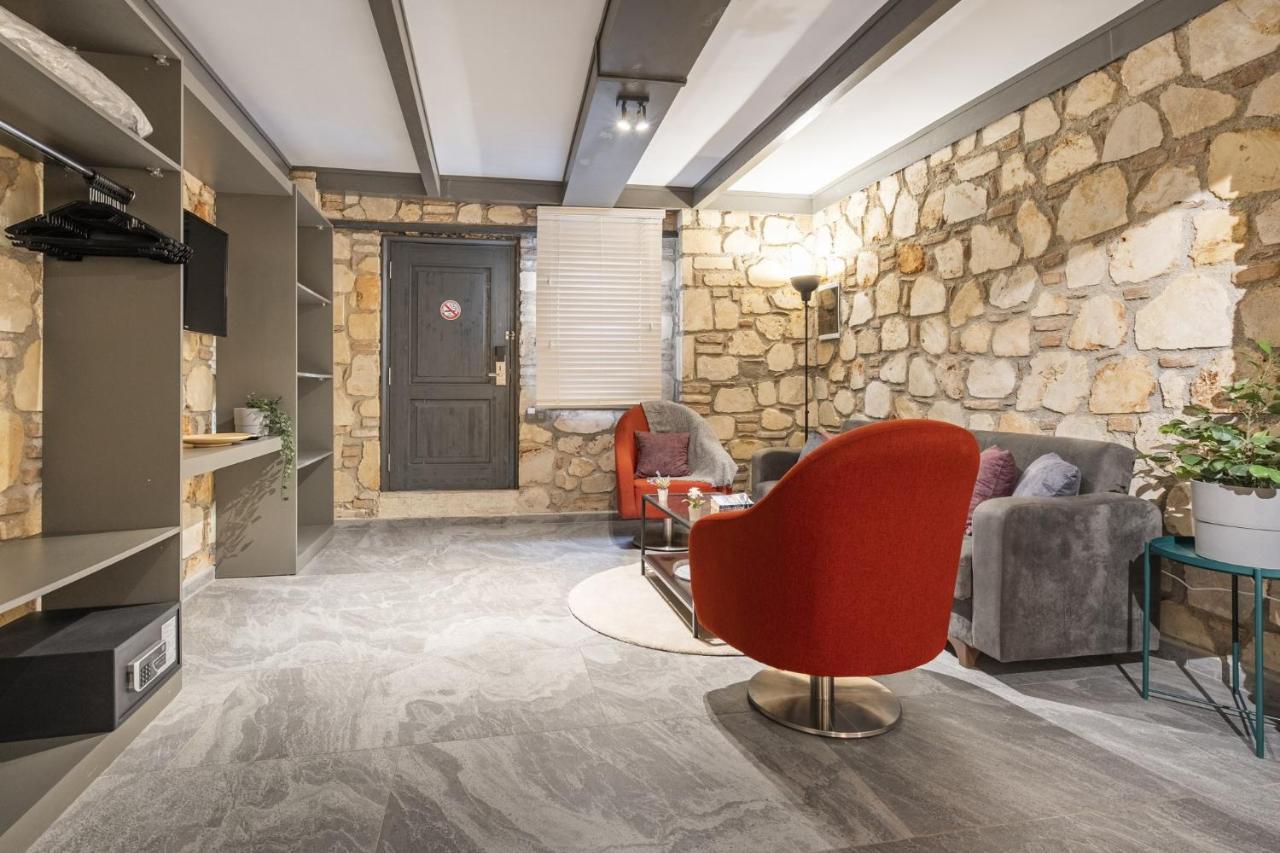 Charming Flat Near Hadrians Gate Lägenhet Antalya Exteriör bild
